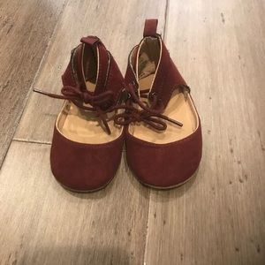 Maroon / Burgundy Flats